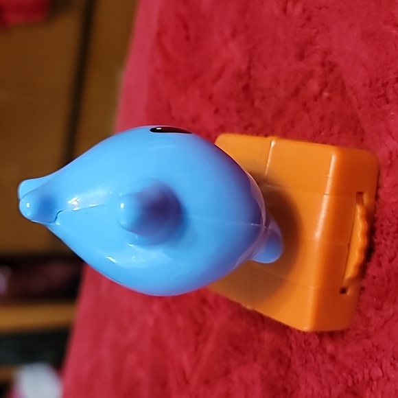 2022 Mcdonalds The Super Mario Bros Movie Spinning Lumalee Toy - Picture 2 of 5